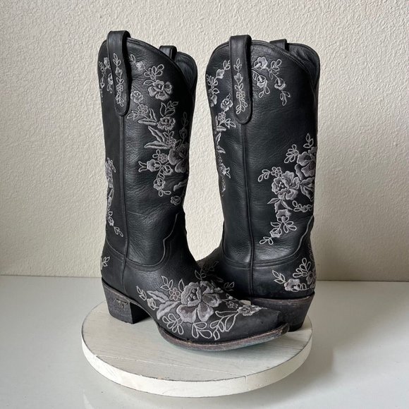 Lane Boots Shoes - Lane LACEY Boots Womens 9.5 Black Embroidered Flowers Western Festival Cowboy